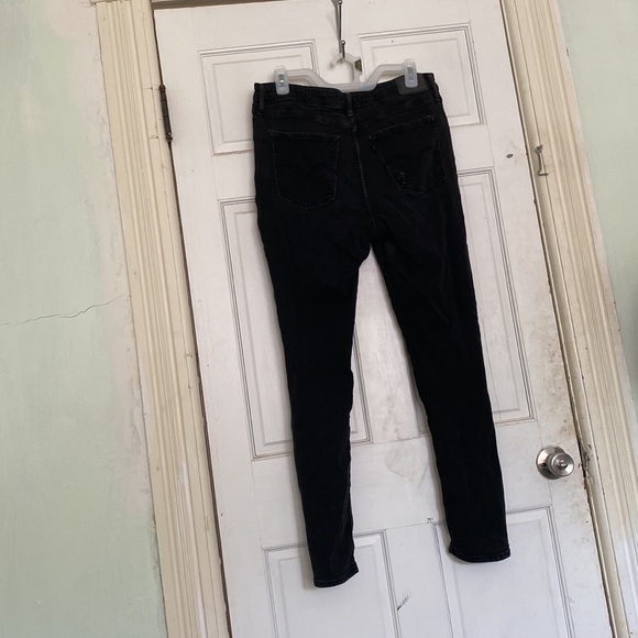 Black Distressed 721 Levi’s - 33 - Picture 3 of 4